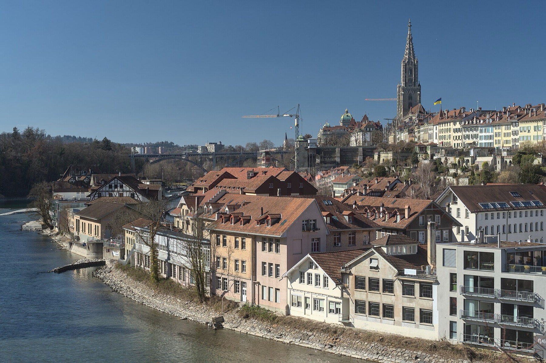 The Aare river below the Bern old town